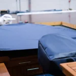 Bootsverdecke Hersteller - Angelboot mit Schutzelementen