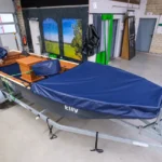 Bootsverdecke Hersteller - Angelboot mit Schutz-Elementen in der Draufsicht